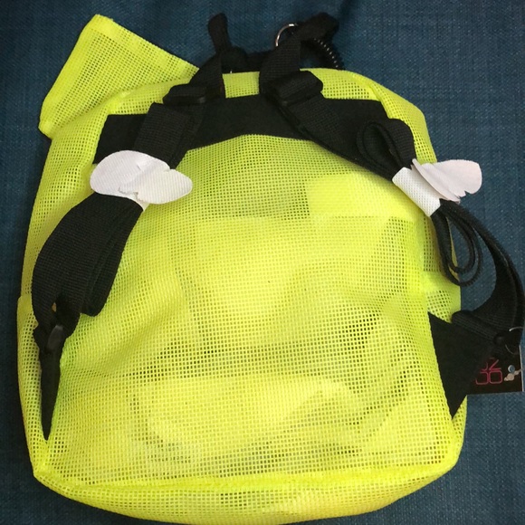 Beach Mini Mesh Backpack - Picture 3 of 5